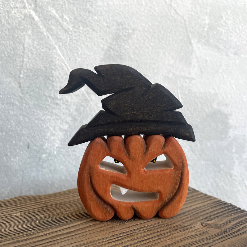 Wooden Pumpkin With Witch Hat