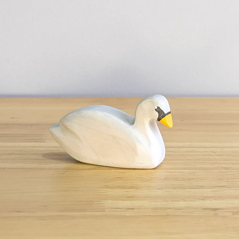 Wooden Swan - White