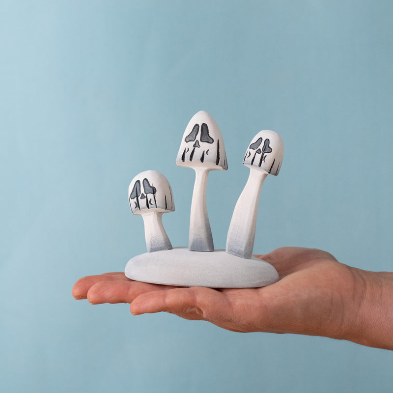 Wooden Phantom Mushroom Set