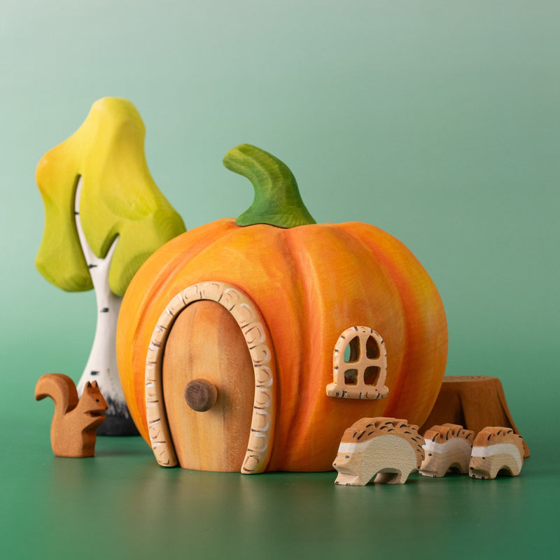 Wooden Pumpkin House