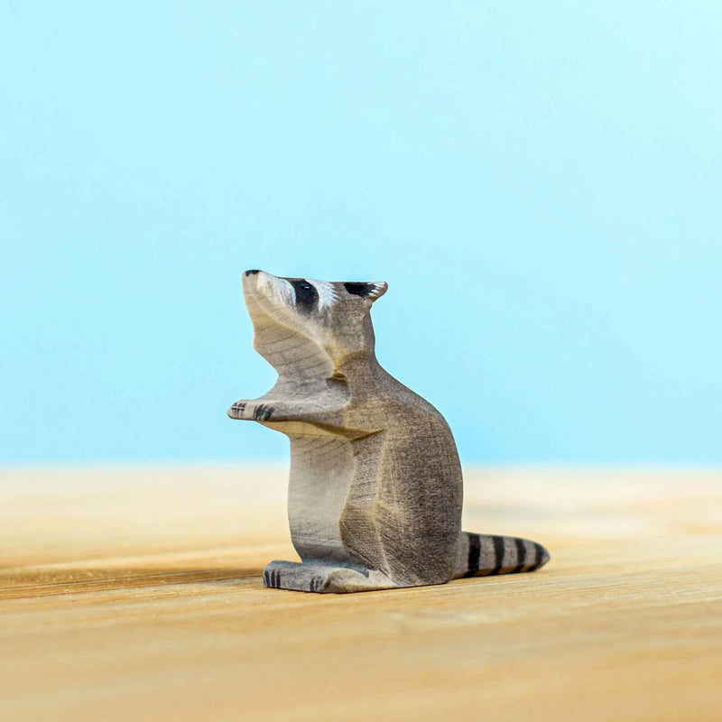 Wooden Raccoon -Sitting