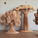 Large Oak Tree - Natural