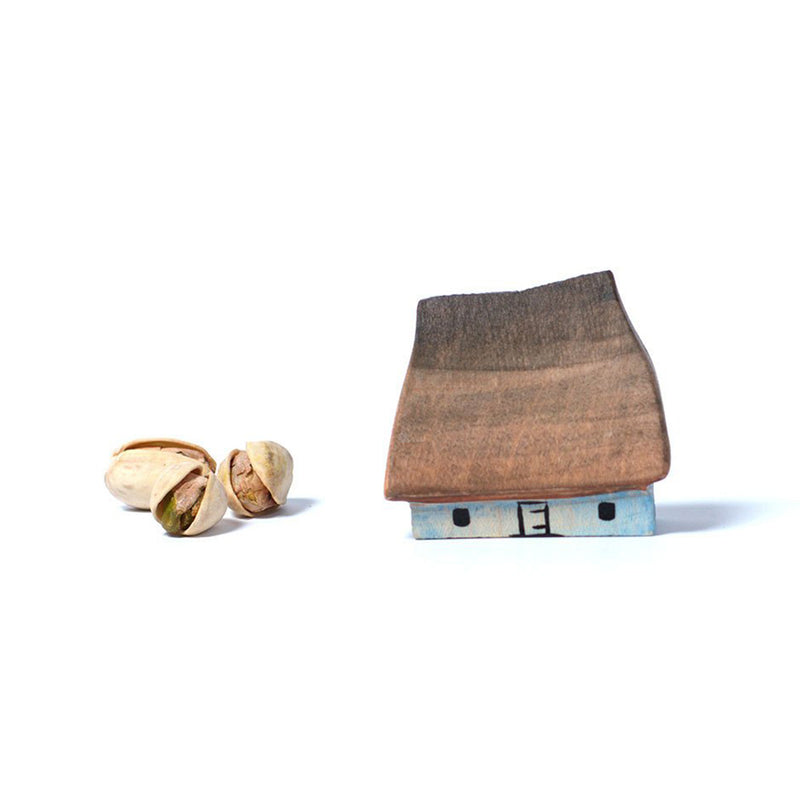 Miniature Wooden House - Moldova 1