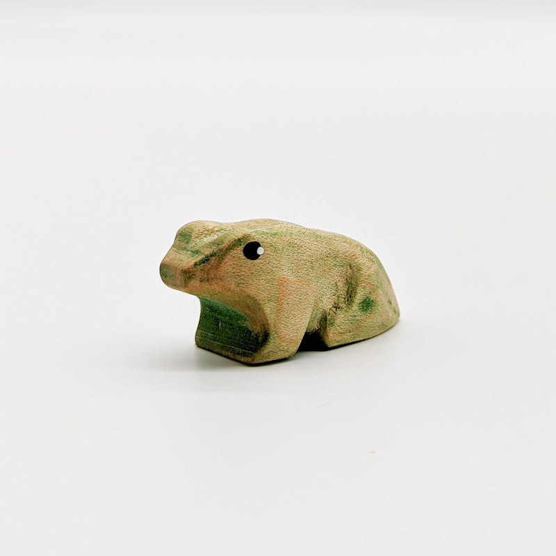 Wooden Green Tree Frog