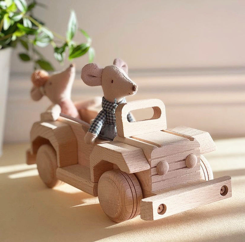 Wooden Jeep - Harlan